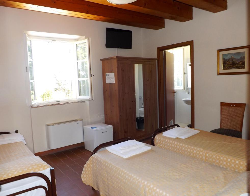 Tenuta Villa Colle Sereno Montemarciano Luaran gambar